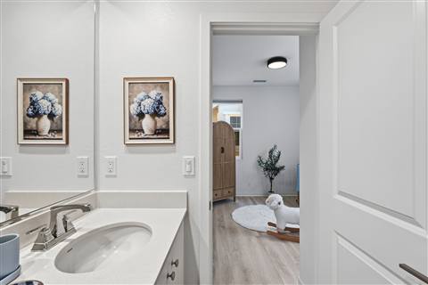 Bathroom · View 49