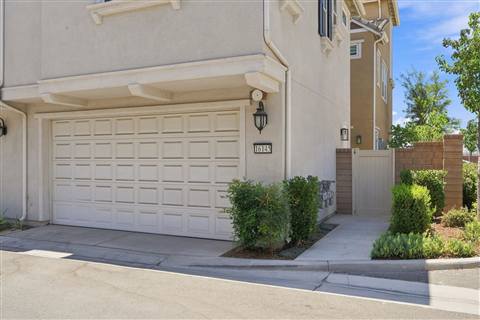 Garage exterior · View 77
